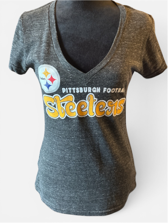 Nfl Team Tops - Women's Pittsburgh Steelers NFL Team Apparel - Size M